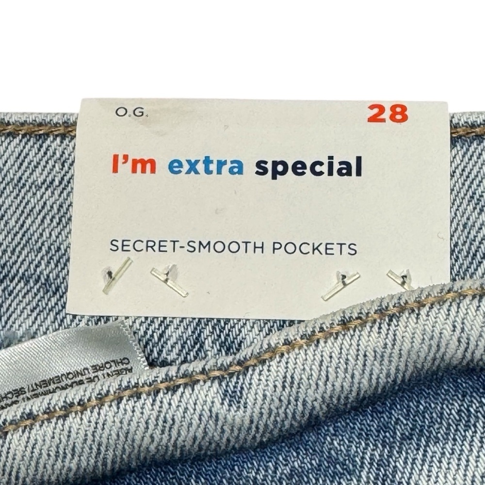 Old Navy Curvy OG Straight Ankle High Rise Jeans Plus Size 28 NWT Light Wash - Picture 11 of 15